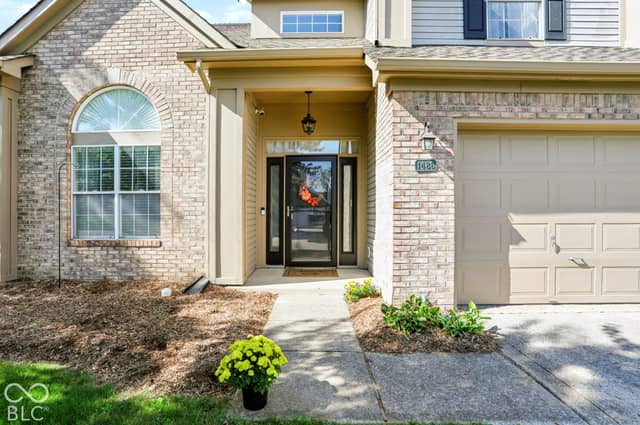 1486 Derbyshire Drive, Greenwood, IN 46143, photo 3 of 33