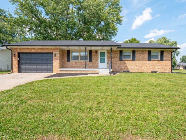 100 Merlin Drive, Franklin, IN 46131, photo 4 of 64
