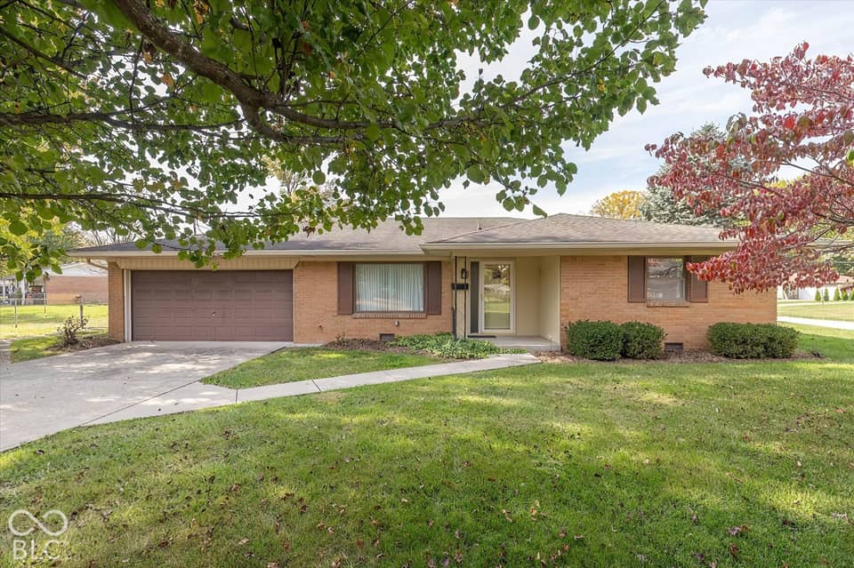 1040 Lawndale Drive, Greenwood, IN 46142, photo 1 of 21