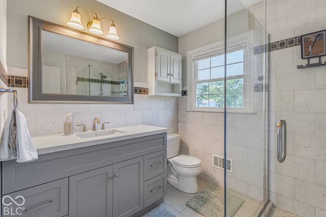 6146 Rucker Road, Indianapolis, IN 46220, photo 5 of 31