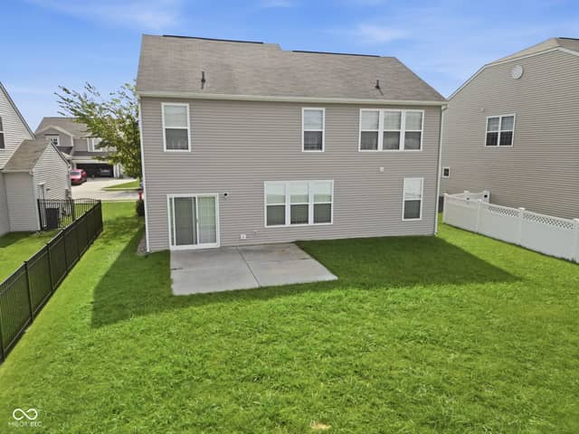 6660 Harvest Moon Lane, Whitestown, IN 46075, photo 4 of 47