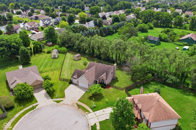 1931 Brocken Court, Indianapolis, IN 46229, photo 4 of 29