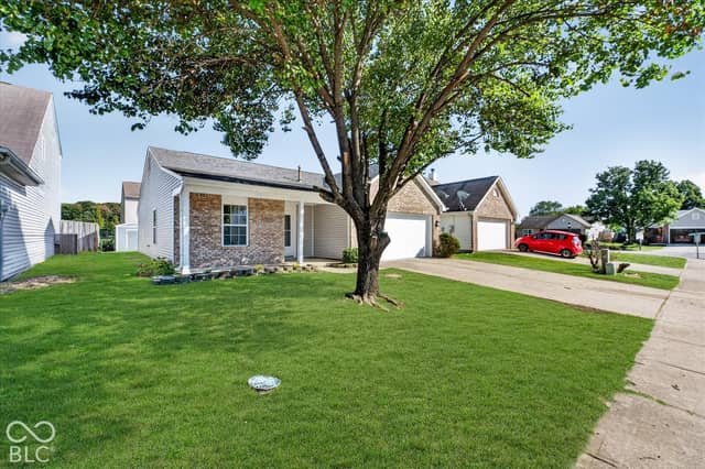 5409 Rocky Mountain Drive, Indianapolis, IN 46237, photo 3 of 20