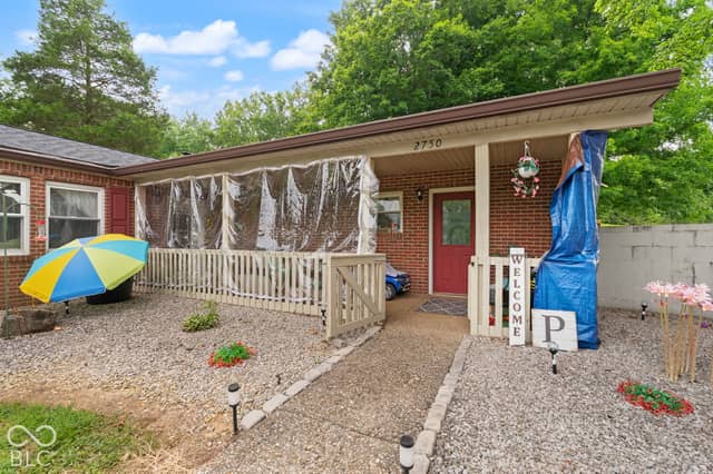 2750 Kings Drive NE, Palmyra, IN 47164, photo 2 of 51