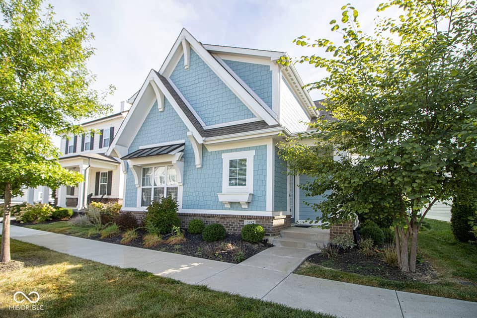 15487 Heatherbank, Westfield