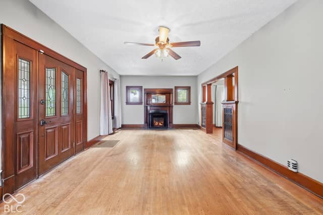 6415 Oaklandon Road, Indianapolis, IN 46236, photo 5 of 28