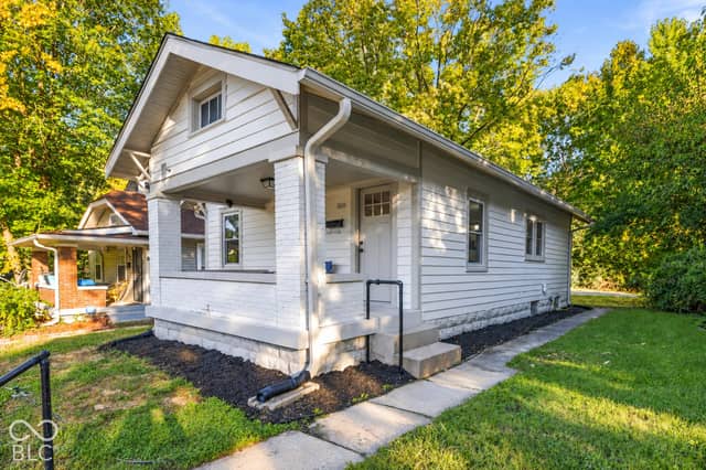 2430 E 16th Street, Indianapolis, IN 46201, photo 2 of 34
