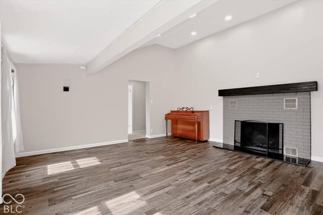 7036 E 300 S, Whitestown, IN 46075, photo 5 of 33