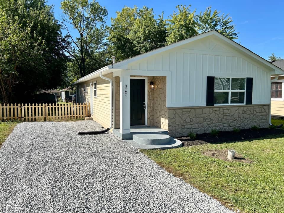 361 W Gimber Street, Indianapolis, IN 46225, photo 1 of 15