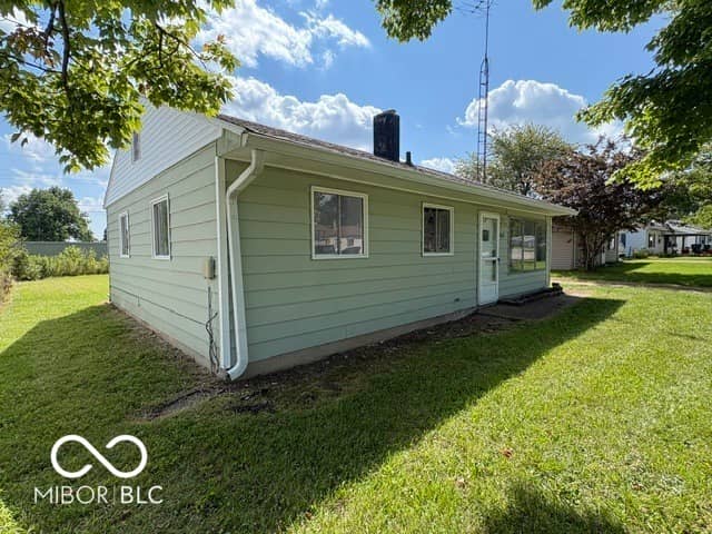 611 E Linda Layne, Muncie, IN 47303, photo 4 of 23