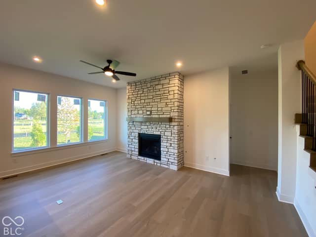 8842 Earhart Lane, Zionsville, IN 46077, photo 4 of 13