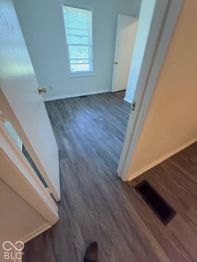 1315 W 10th Street, Anderson, IN 46016, photo 4 of 36