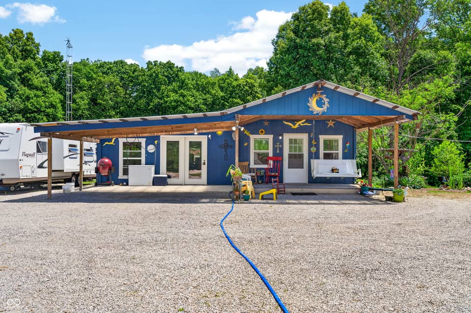5053 Bittersweet Road, Morgantown