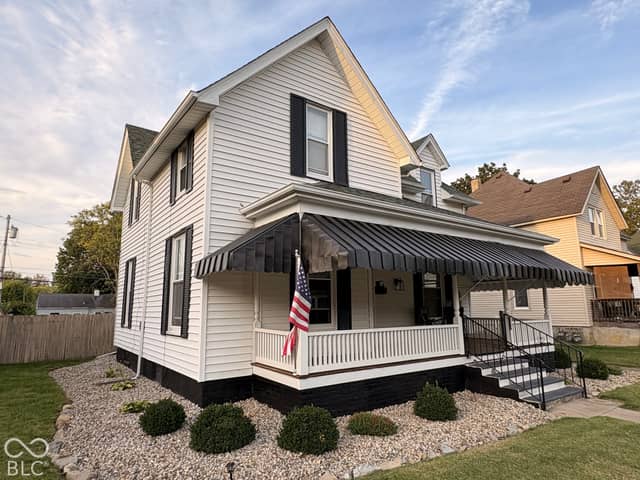 422 W Mechanic Street, Shelbyville, IN 46176, photo 3 of 34