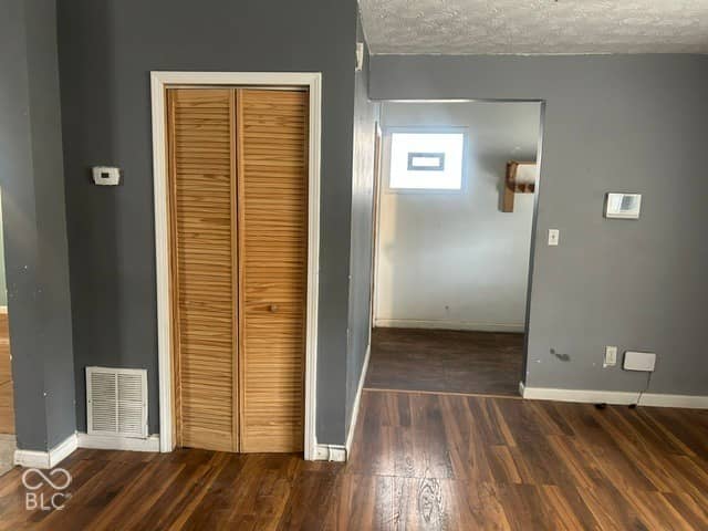 972 W 29th Street, Indianapolis, IN 46208, photo 3 of 12