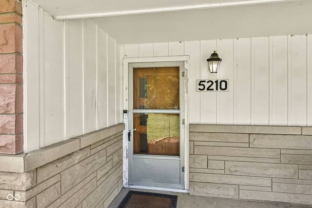 5210 S Illinois Street, Indianapolis, IN 46217, photo 5 of 40