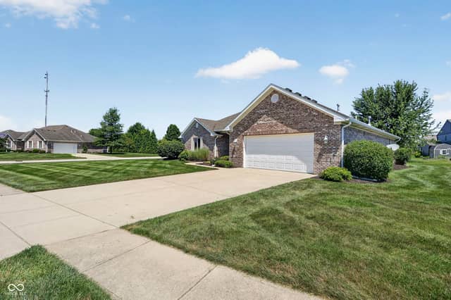 1154 Brunes Boulevard, Brownsburg, IN 46112, photo 4 of 37