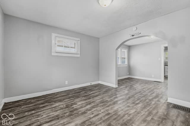 1521 E Legrande Avenue, Indianapolis, IN 46203, photo 5 of 28