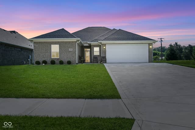 1313 Cartwell Court, Danville, IN 46122, photo 2 of 56