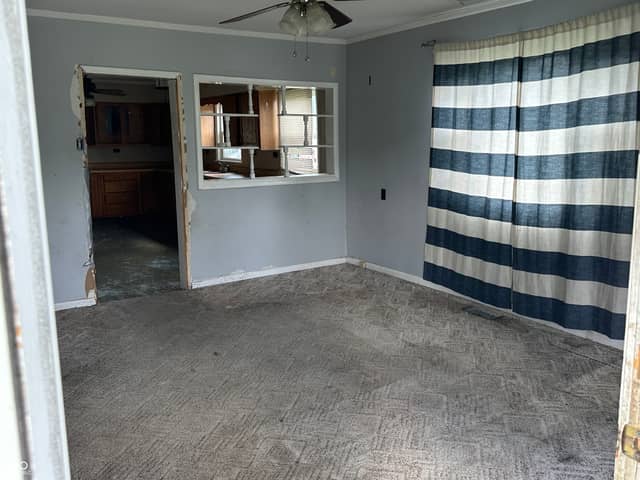 1105 Randolph Avenue, Alexandria, IN 46001, photo 3 of 10