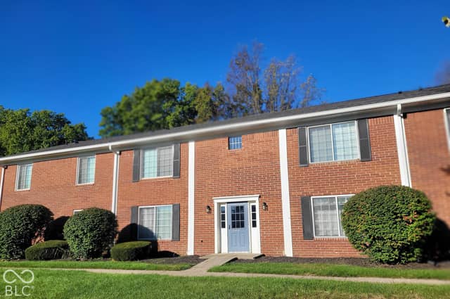 6515 Park Central Way #C, Indianapolis, IN 46260, photo 2 of 34