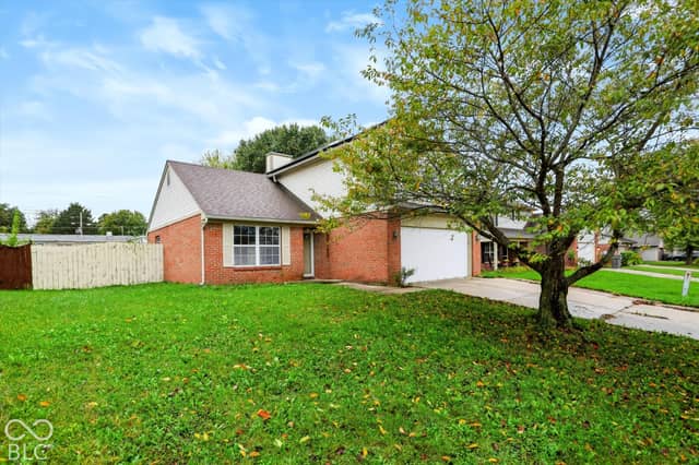 4001 Maple Manor Drive, Indianapolis, IN 46237, photo 4 of 43