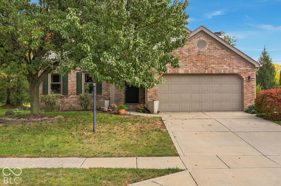 7719 Bancaster Drive, Indianapolis, IN 46268, photo 1 of 39