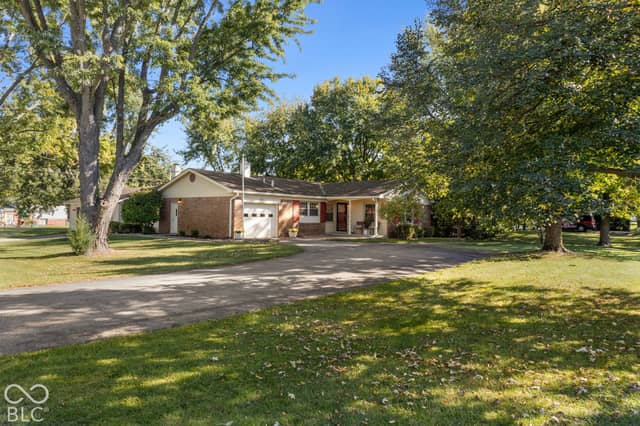 5817 S Franklin Road, Indianapolis, IN 46239, photo 4 of 38
