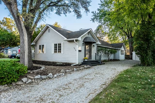 5519 Rosslyn, Indianapolis, IN 46220, photo 2 of 37