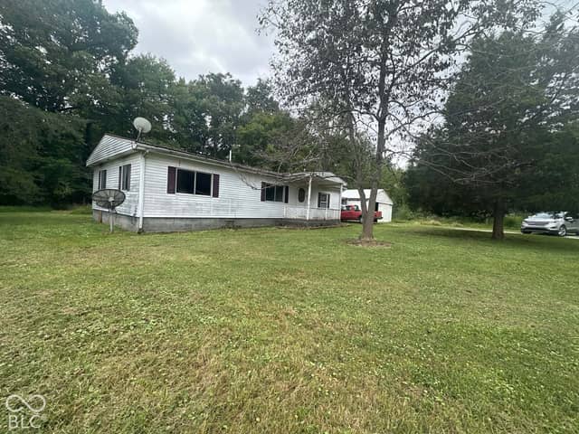 407 Country Lake Road, Underwood, IN 47177, photo 4 of 11