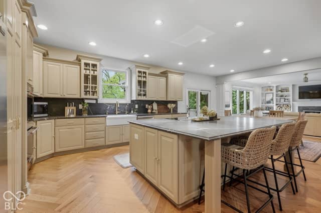 3323 S 800 E, Zionsville, IN 46077, photo 5 of 77