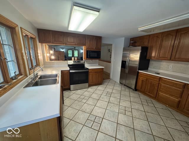 5861 S Spiceland Road, Spiceland, IN 47385, photo 5 of 29