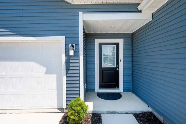 11754 Hartwell Street, Indianapolis, IN 46235, photo 4 of 28