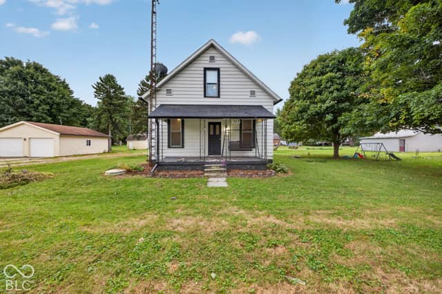 303 Brant Street, Waynetown, IN 47990, photo 2 of 36