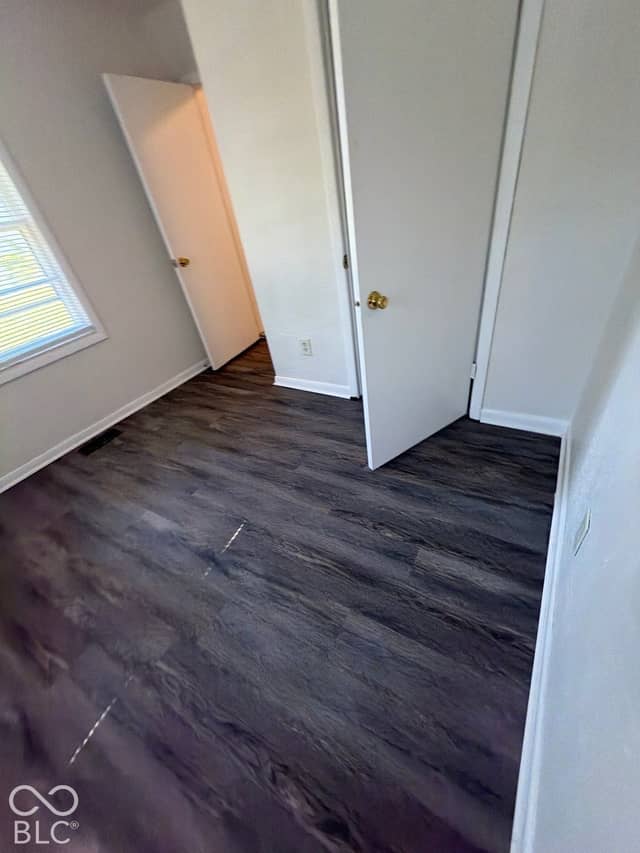 1315 W 10th Street, Anderson, IN 46016, photo 5 of 36