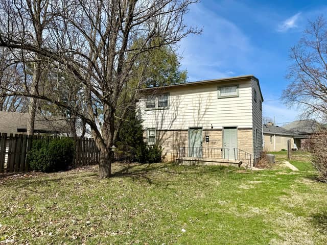 1916 W White River Boulevard, Muncie, IN 47303, photo 3 of 11