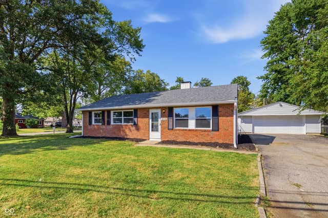 110 Whiteland Road, Whiteland, IN 46184, photo 4 of 34