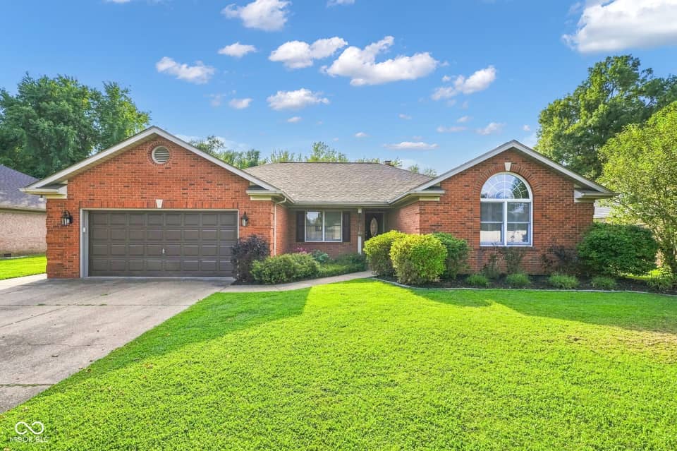 2611 Conestoga Court, Newburgh, IN 47630, photo 1 of 37