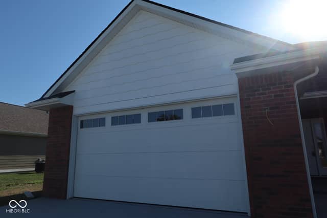 3891 Autumn Way, Seymour, IN 47274, photo 4 of 28