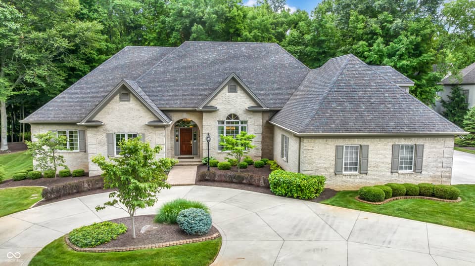 924 Woodcrest Way, Anderson, IN 46012, photo 1 of 34