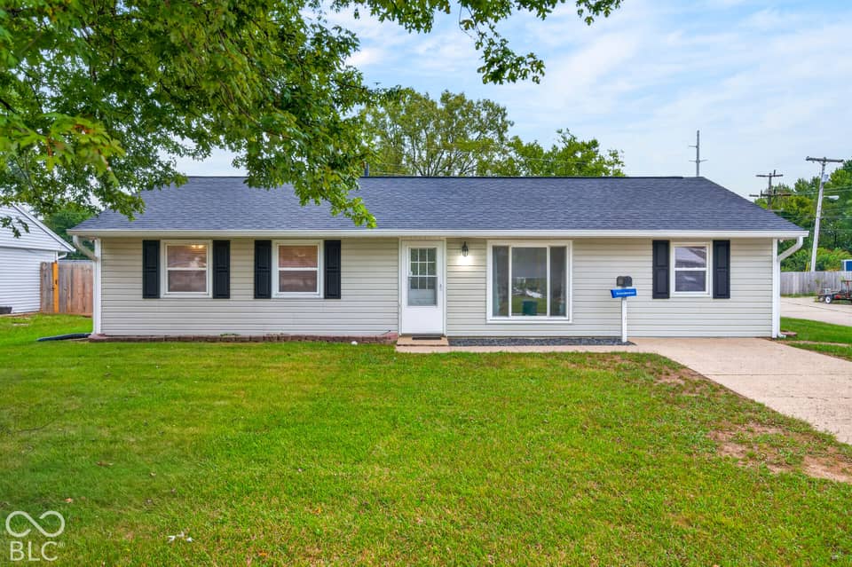 1615 Younce Street, Franklin, IN 46131, photo 1 of 40