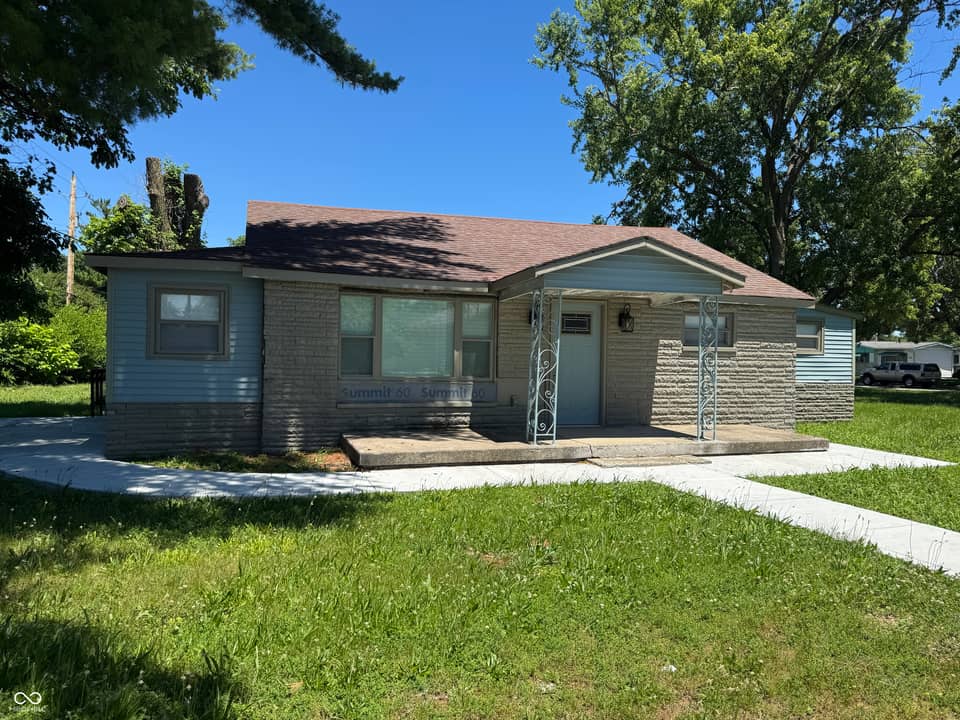 2702 Caroline Avenue, Indianapolis, IN 46218, photo 1 of 18