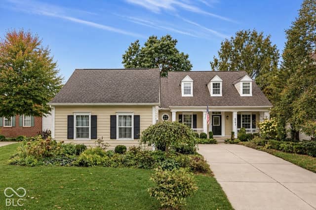 6763 Woodcliff Circle, Zionsville, IN 46077, photo 3 of 54