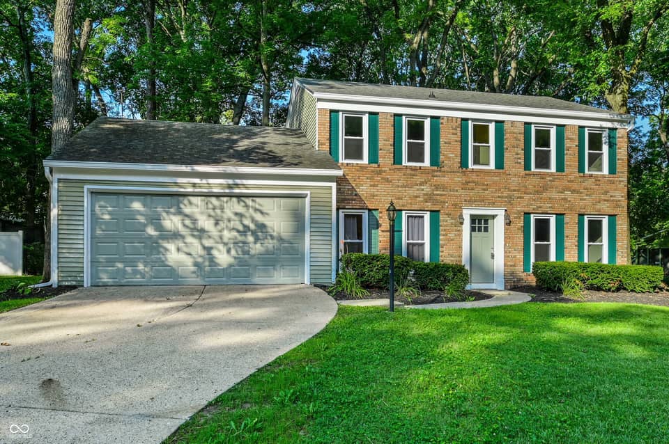 600 Leisure Lane, Greenwood