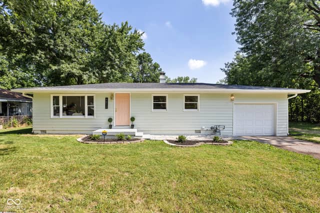 4812 W Caven Street, Indianapolis, IN 46241, photo 2 of 34