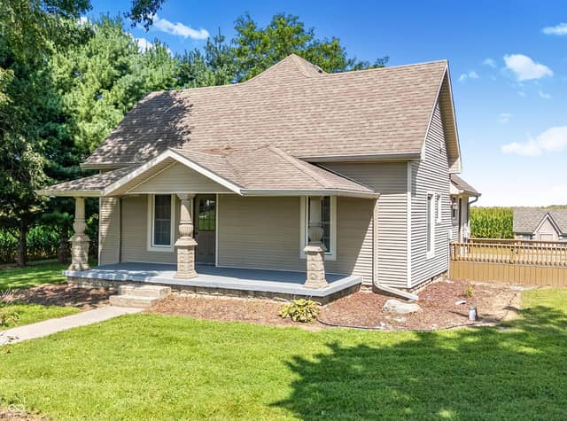 1386 E 700 N, Fortville, IN 46040, photo 4 of 21