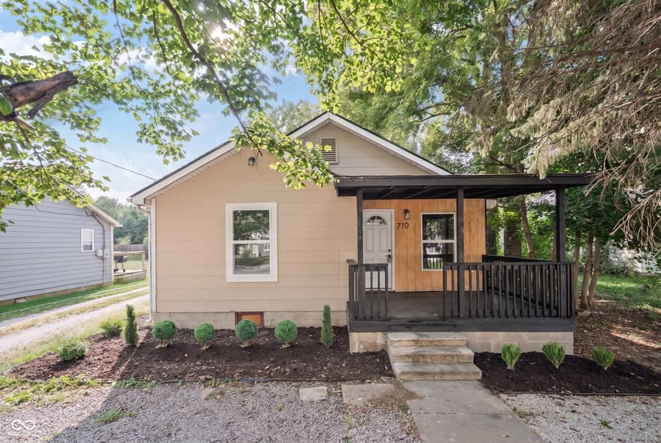 710 S State, Greenfield