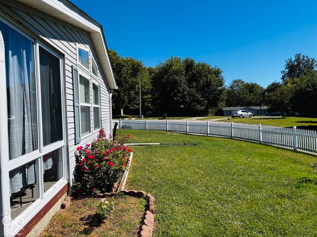 312 W Lou Lane, Greensburg, IN 47240, photo 5 of 30