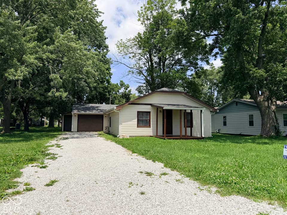 1020 E Seventh Street, Greenfield, IN 46140, photo 1 of 21