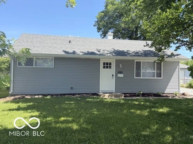 2742 W 18th Street, Anderson, IN 46011, photo 2 of 44